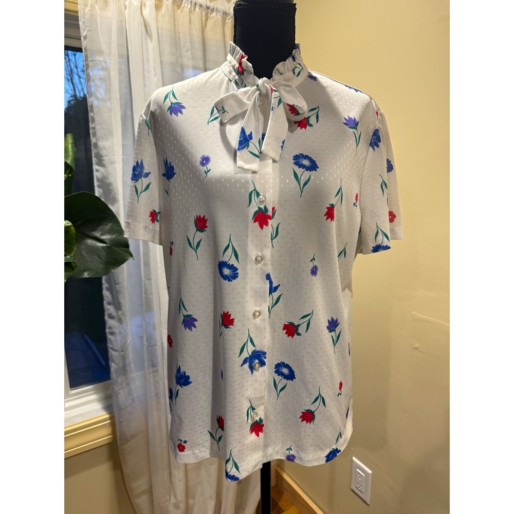 Vintage White Floral Tie-Neck Button-Front Short Sleeve Poly Blend Blouse S/M